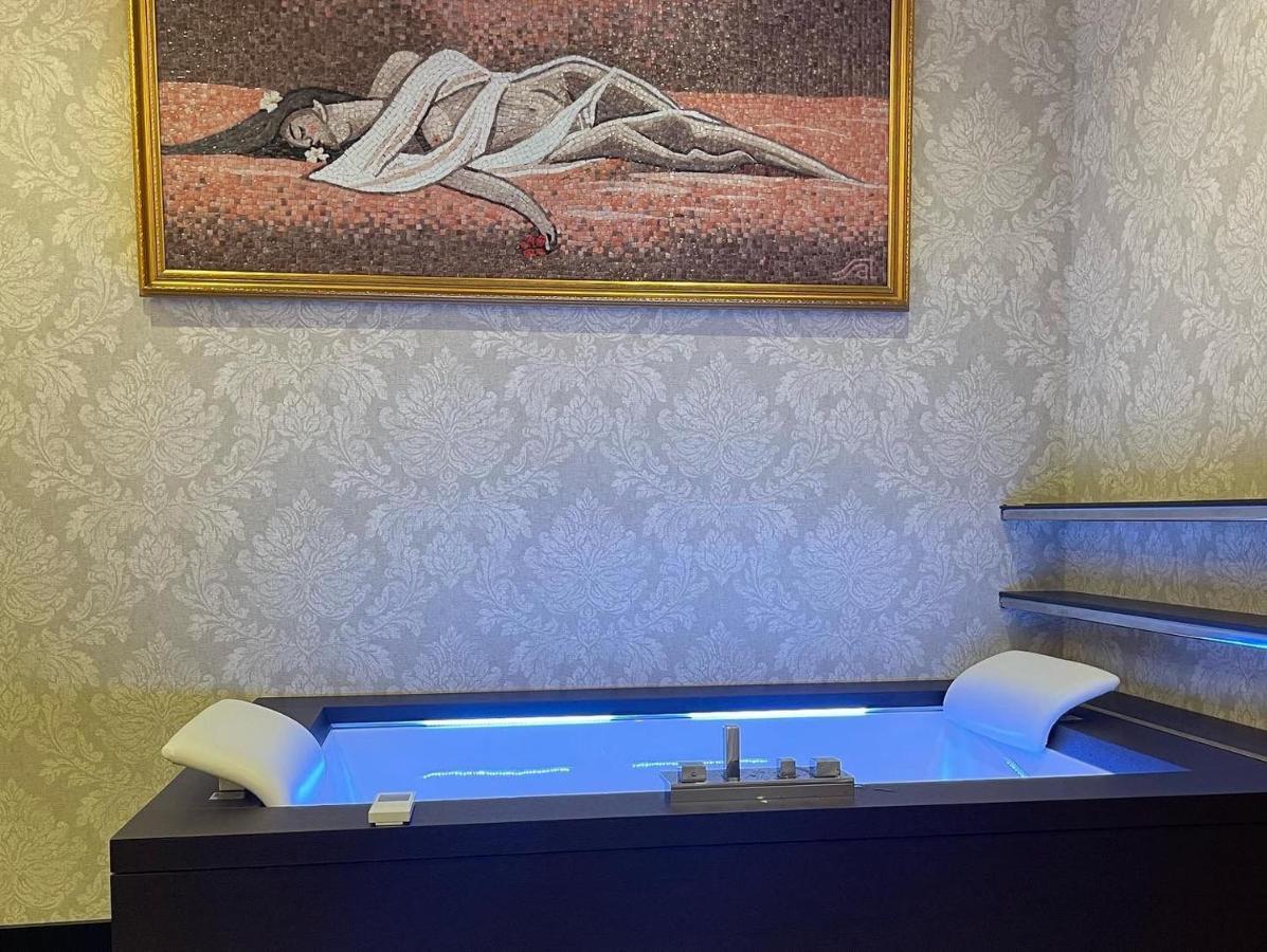 Deluxe Resort And Spa Koplik Екстериор снимка