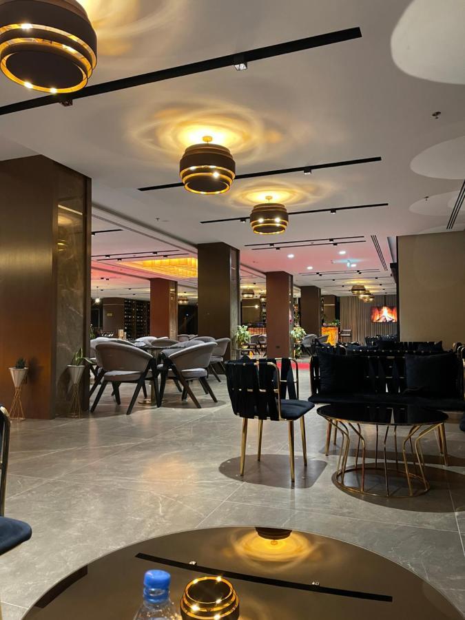 Deluxe Resort And Spa Koplik Екстериор снимка