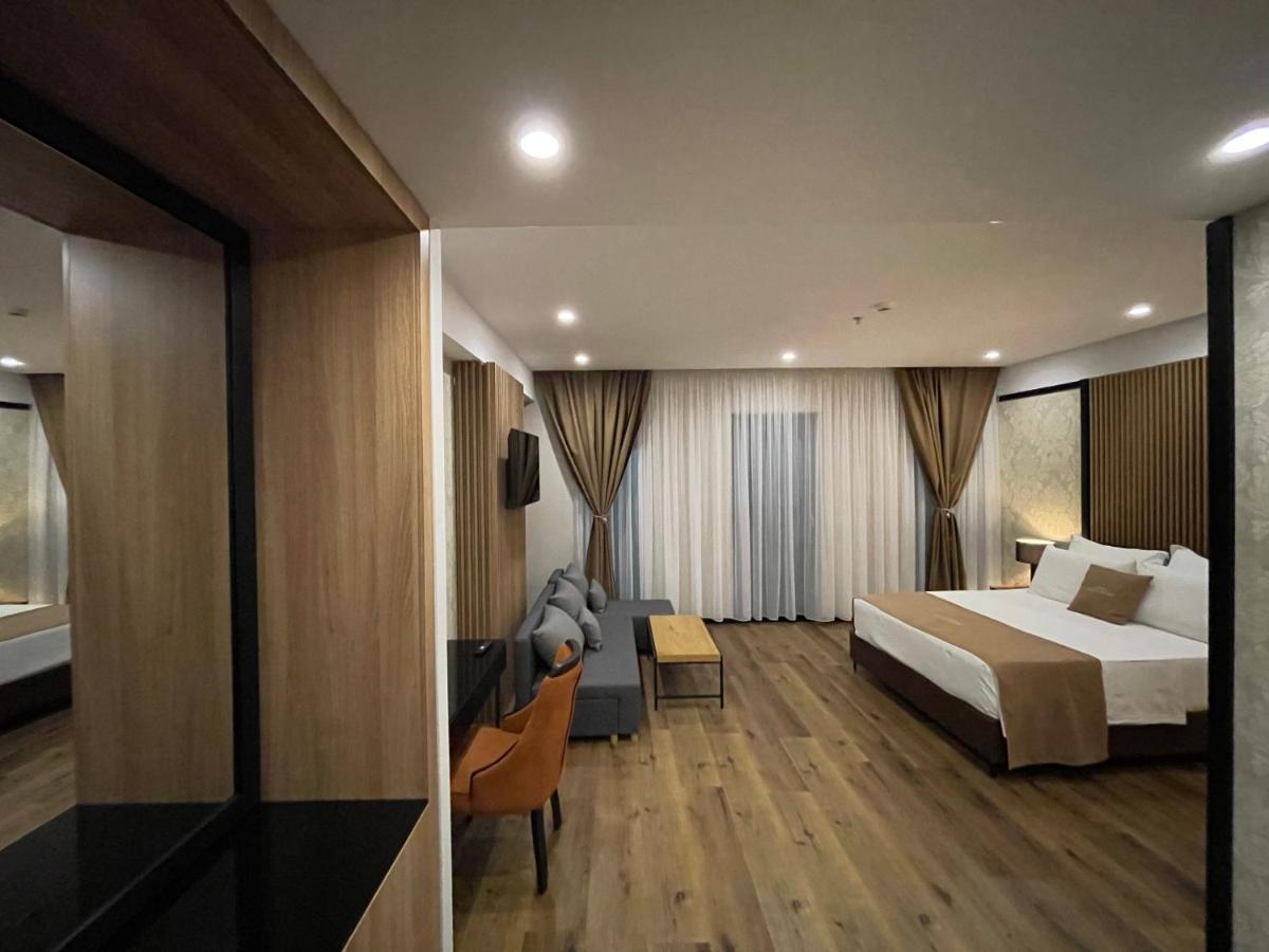 Deluxe Resort And Spa Koplik Екстериор снимка