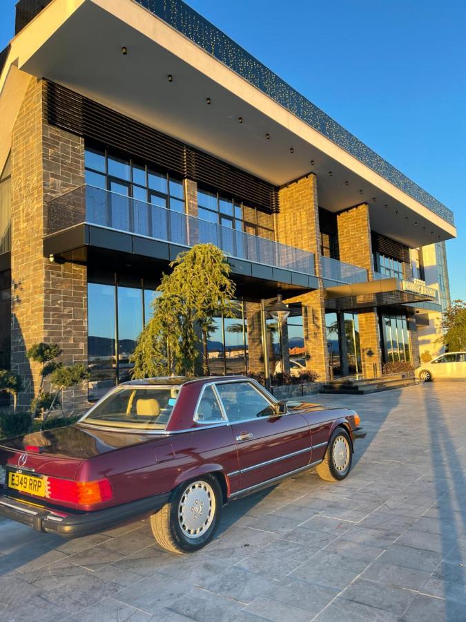 Deluxe Resort And Spa Koplik Екстериор снимка